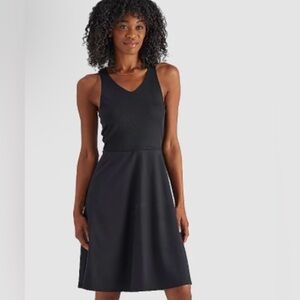 WOMENS FREELY ACTIVE DRESS WITH POCKETS